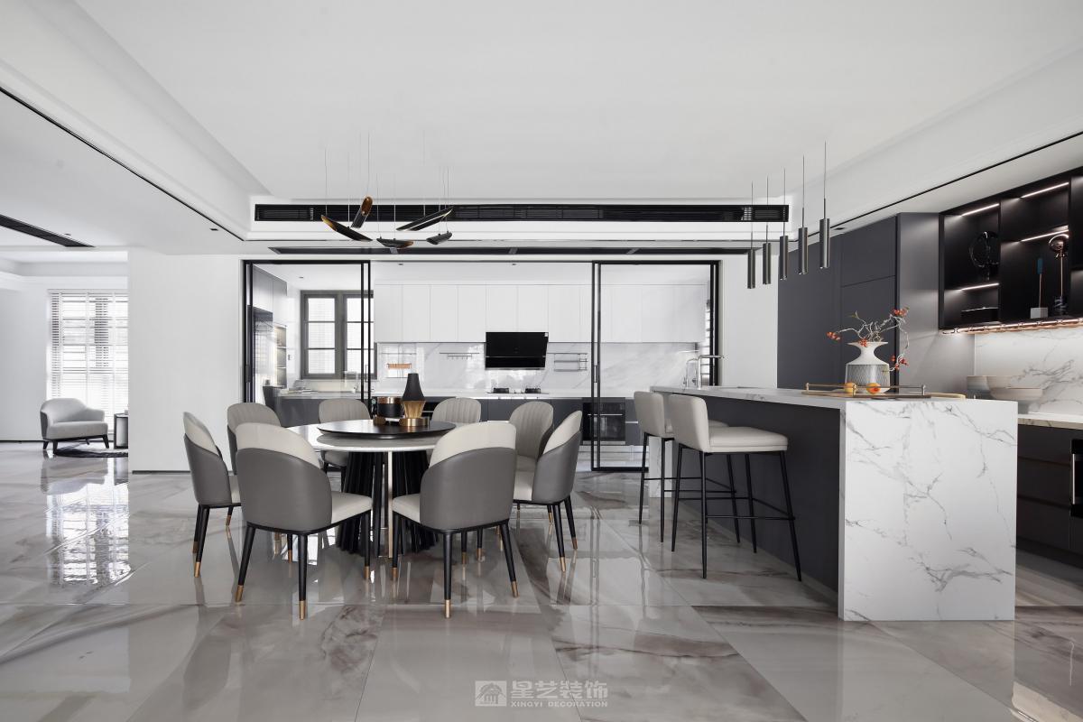 繁華之中的靜謐空間（實(shí)景）